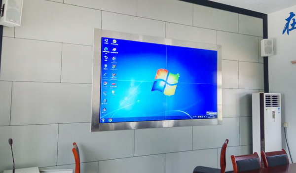 �޷�ƴ������������ƴ����ʾ�г��·�չ