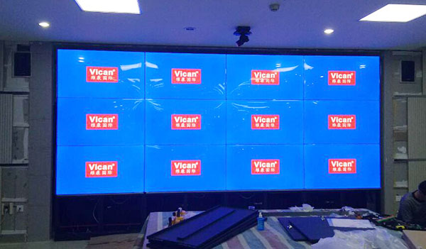 ��ѧ�޷�ƴ�Ӵ���Ļ����չʾ