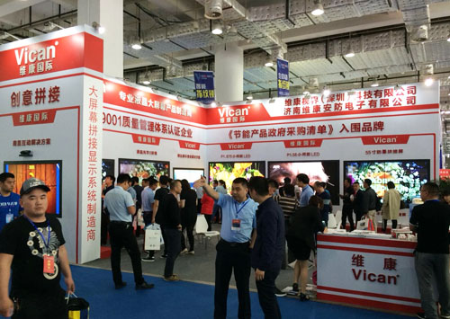 �Ӽ��ϰ���չ��LCDҺ��ƴ�����г��ķ�չ