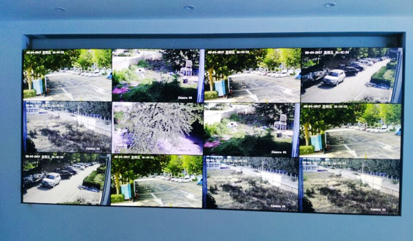 ��ش���Ļ�ڽ�ָͨ���е�������������