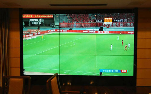 ���ꡢ�ưɡ��տ���ȴ����ڵĴ���Ļƴ�ӵ���ǽ�����ֺã�