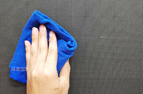 LED��ʾ��������ˮϴ��LED��������ʪë����ϴ��